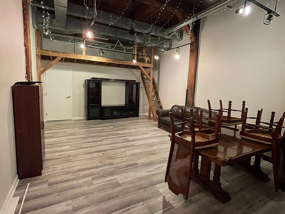 1st image of 585 S Upper St APT 118