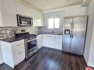2651 S Hobart Blvd APT 6, Los Angeles, CA 90018