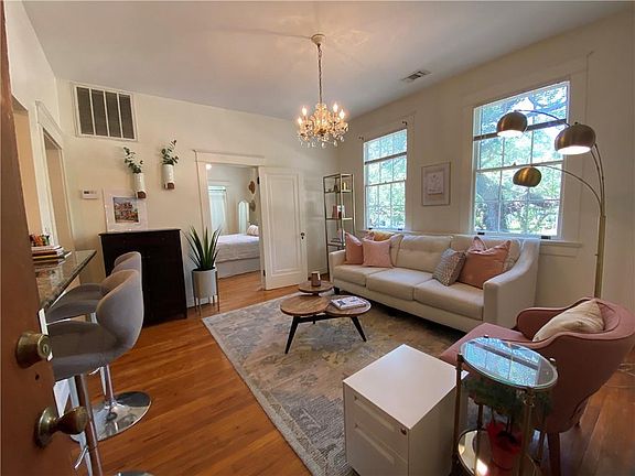 2nd image of 4506 Saint Charles Ave #H