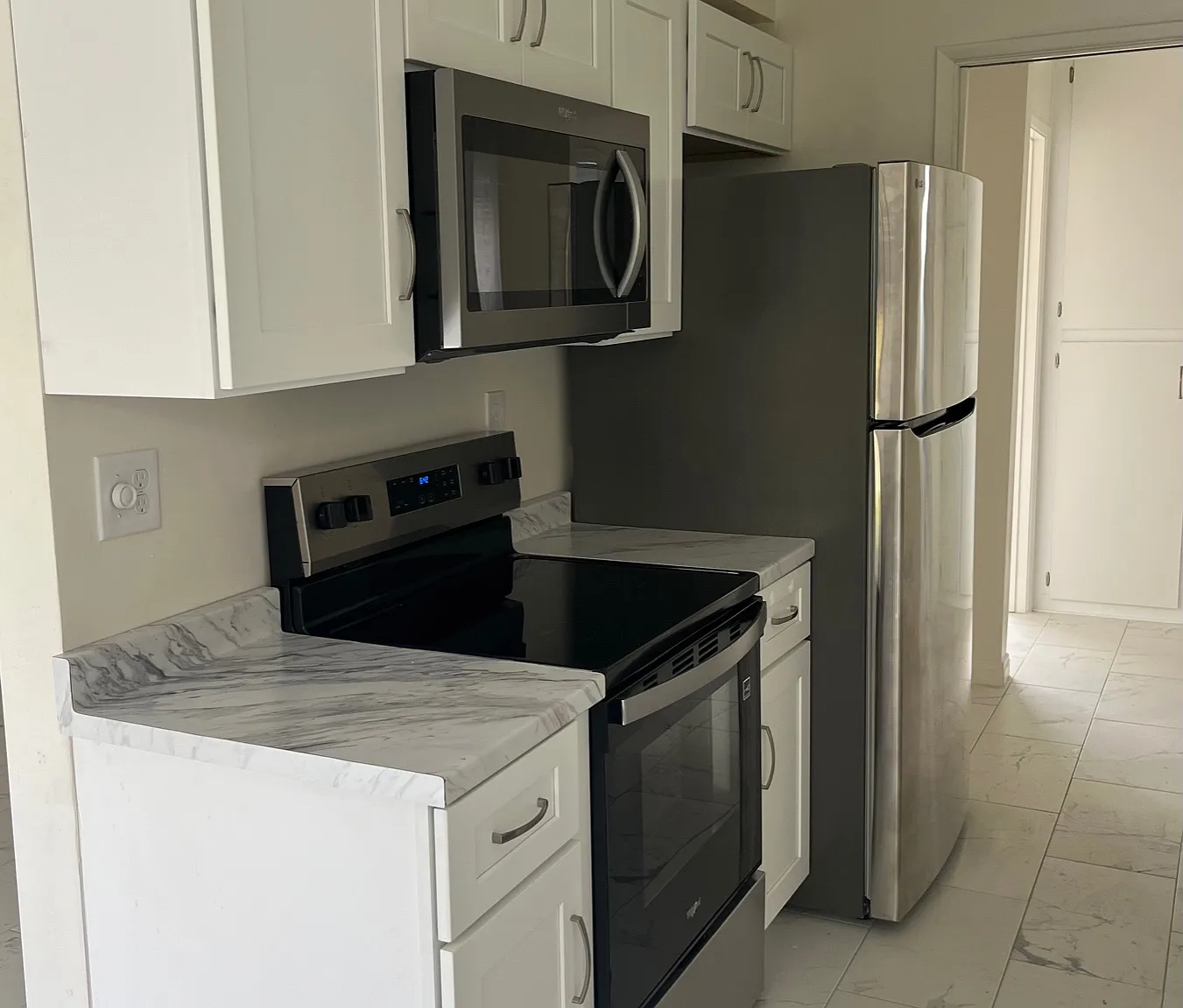 1 bed, 650 sqft, $2,100 — Photo 4