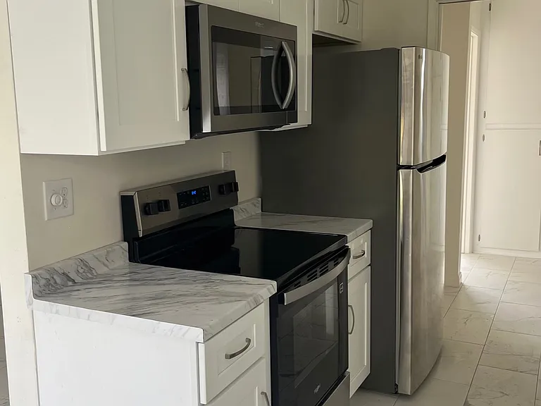 8661 Lake Murray Blvd #5 — Photo 4