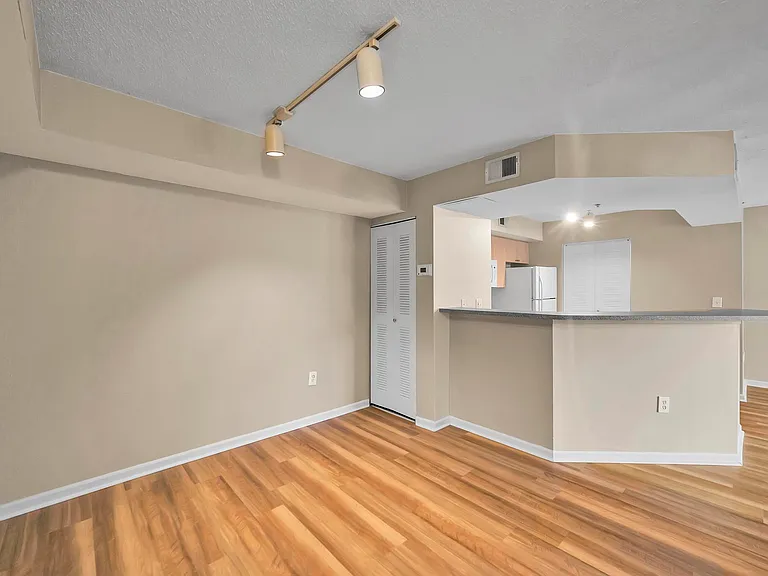 3614 NW Adriatic Ln — Photo 3