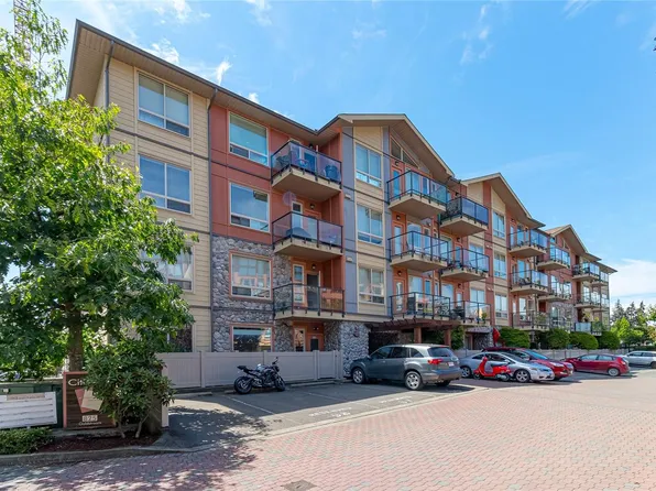 825 Goldstream Ave #401, Langford, BC V9B 0C3