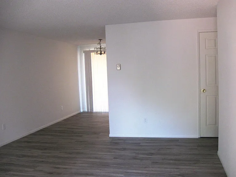 living room to kitchen