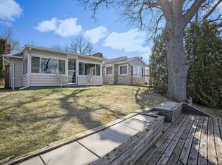 209 Round Lake Dr, Michigan Center, MI