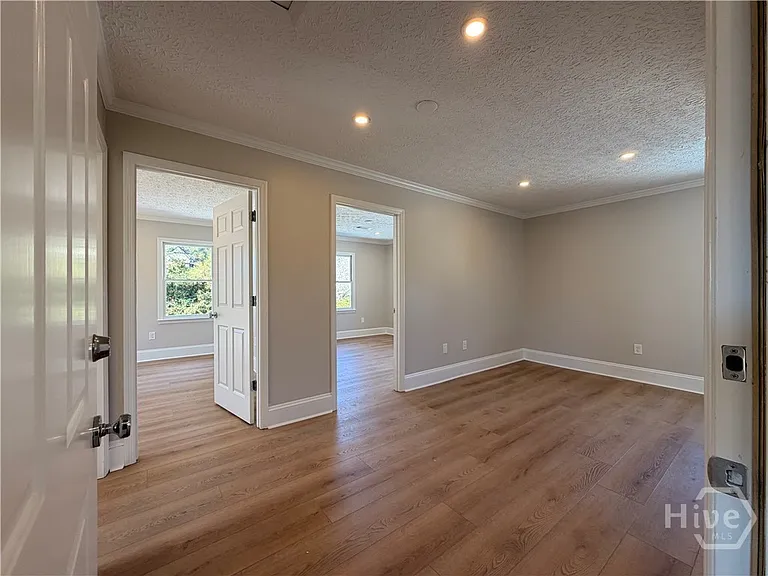 1165 Cedar Shoals Dr #B — Photo 4