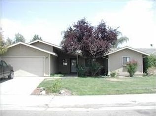 1252 Jean Ave, Porterville, CA 93257