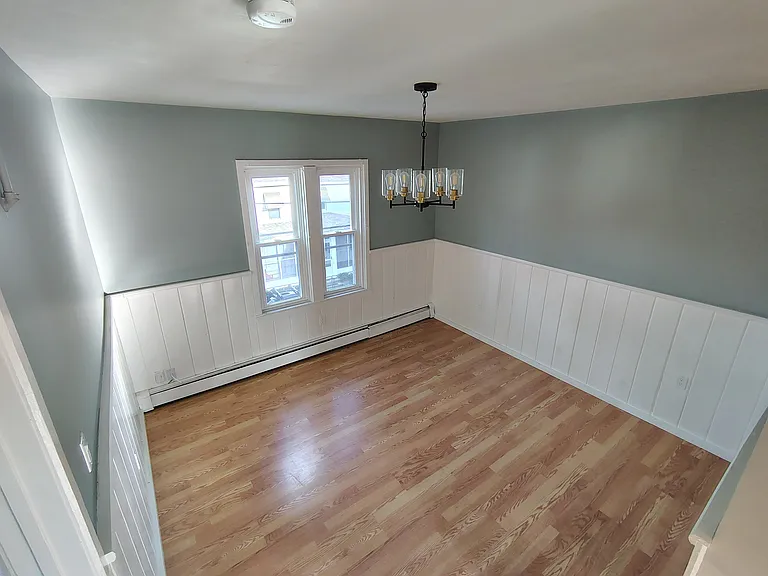 18 Scott Rd #2R — Photo 2