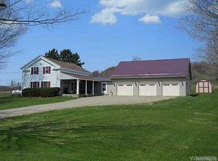 4011 Quakertown Rd, Warsaw, NY 14569