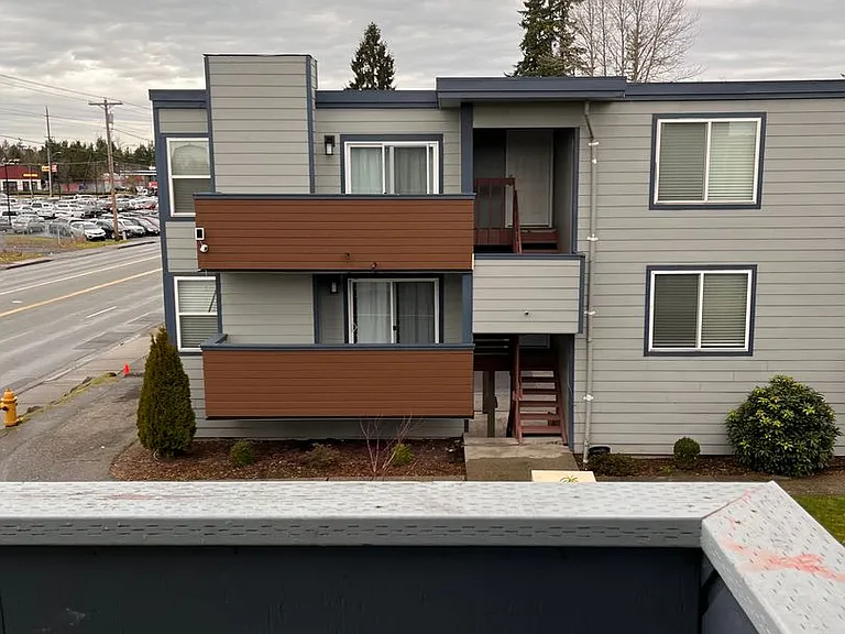 9925 Everett (Wildwood) — Photo 37