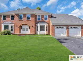 9 Mapleshade Rd, Milltown, NJ 08850