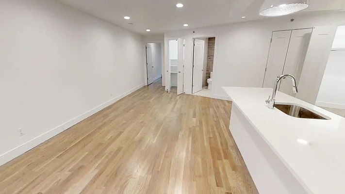 Rented by Bravado Real Estate LLC | media 2