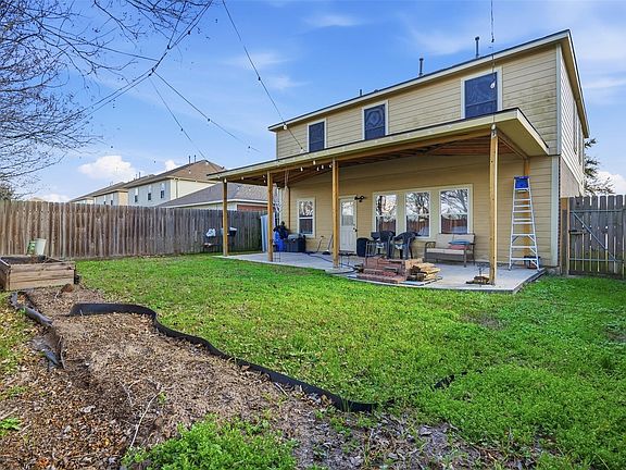 3rd image of 9507 Arbury Ln