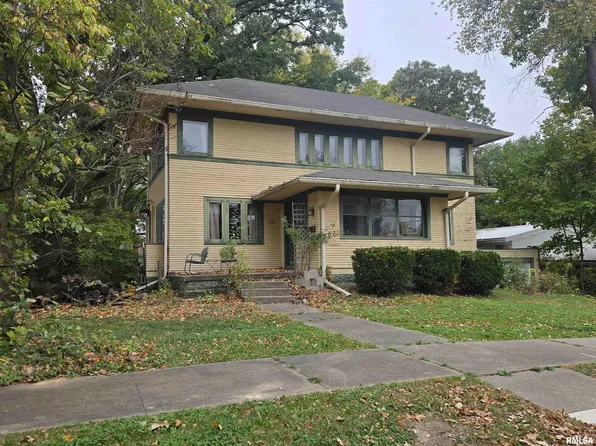 216 N Normal St, Macomb, IL 61455