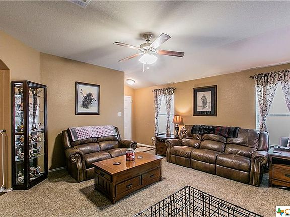 2nd image of 6123 Ambrose Cir