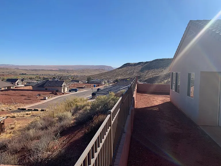 1960 N Jones Ranch Rd — Photo 36