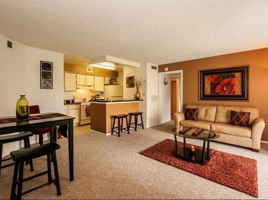 Reef Club Apartments
