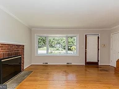 2nd image of 717 Grandin Ave