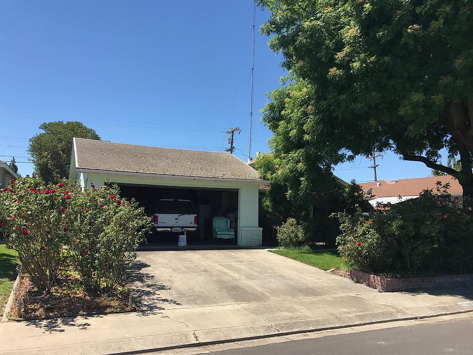 1st image of 258 W Crockett St