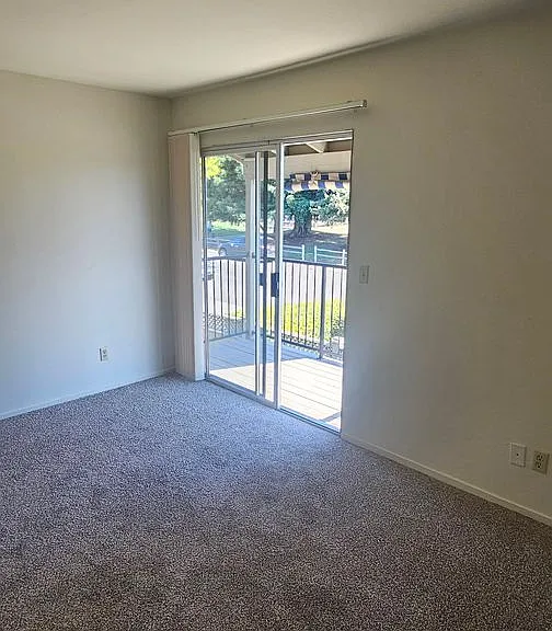 2763 Larkspur Ln — Photo 8