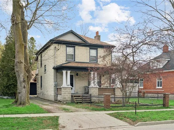 855 Hamilton St, Cambridge, ON N3H 3E7