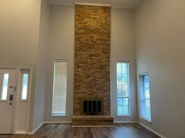 3906 Clarke Ave, Fort Worth, TX 76107