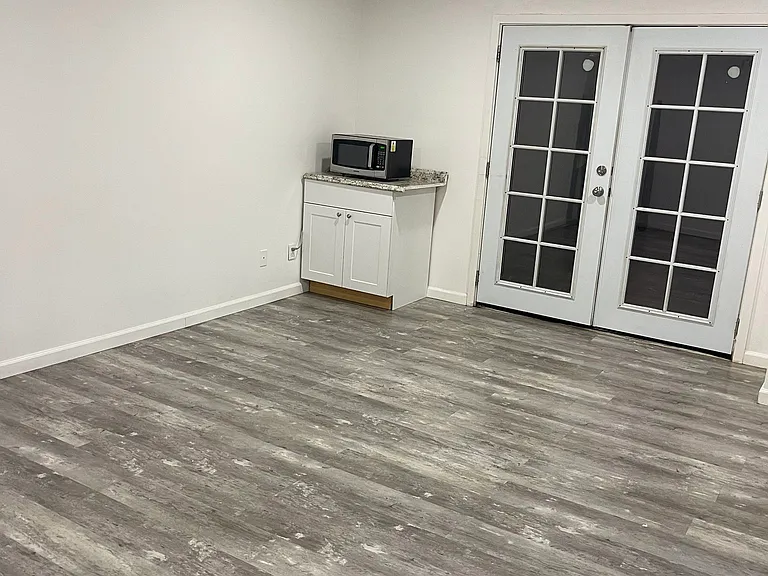 9430 Glade Ave #4 — Photo 7