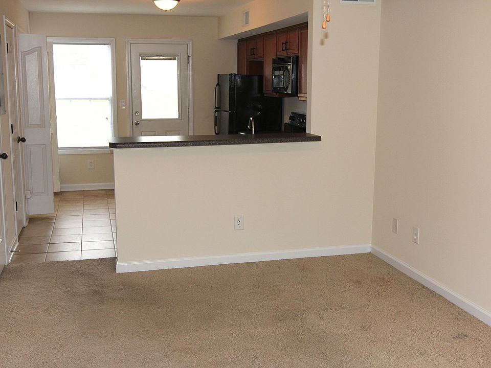 1st image of 781 Cherrybark Ln APT D