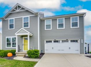 2725 Himelrigh Blvd, Barberton, OH 44203