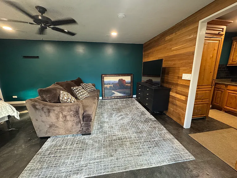 8857 Cottonwood Trl #B — Photo 2