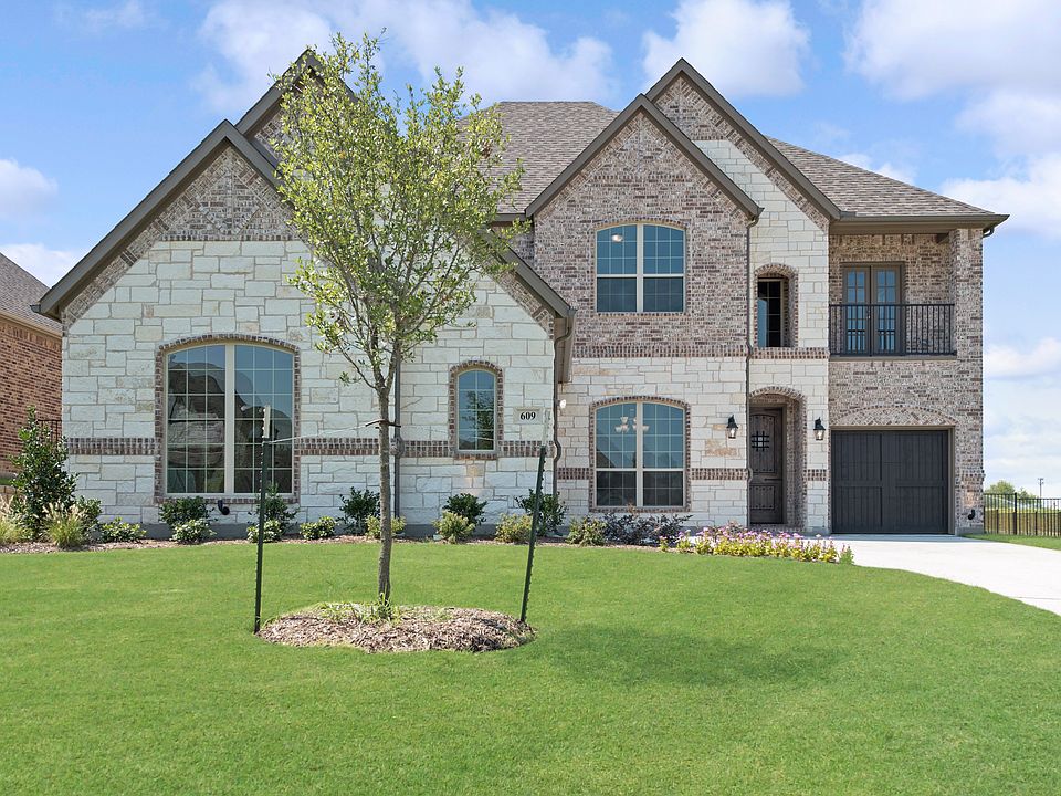 1st image of 797 Featherstone Dr #B6n0ml
