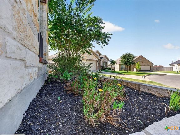 5th image of 1431 Chalice Dr