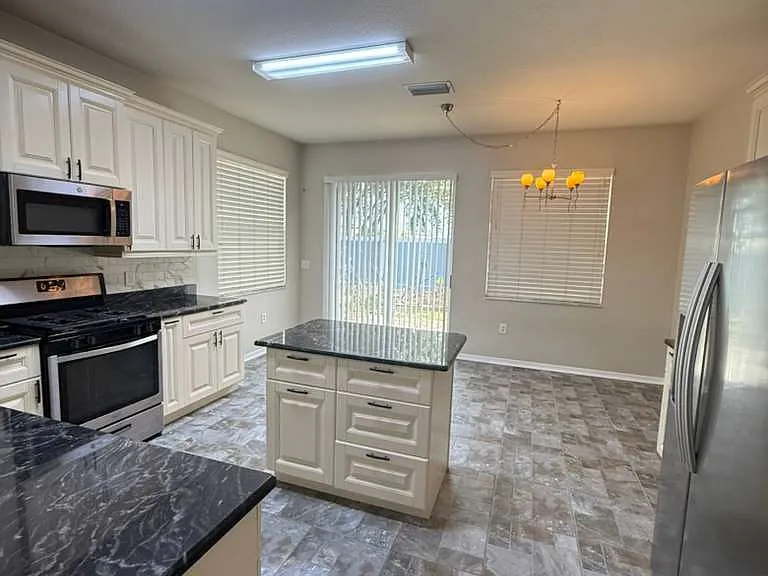 30239 Emmetts Ct — Photo 5