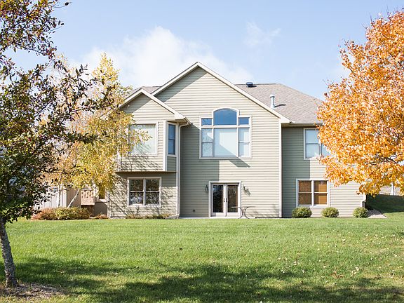 2nd image of 1673 Lenox Dr