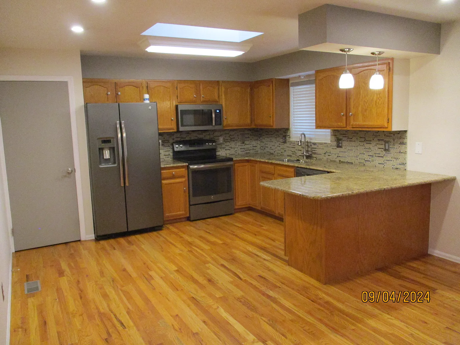 2929 Countryside Court — Photo 4