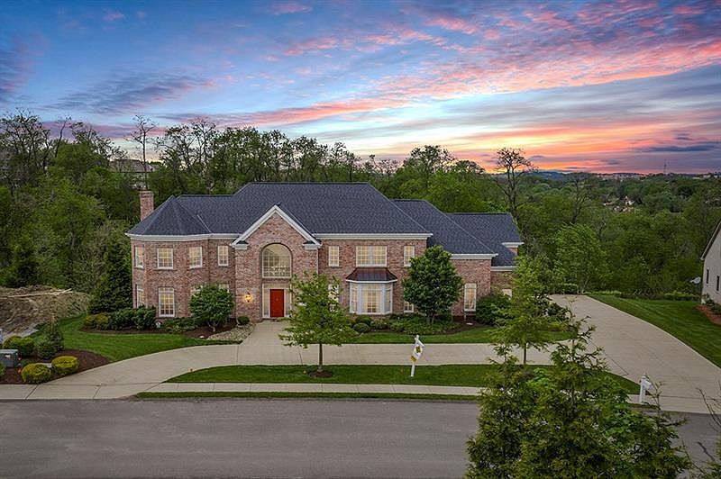 1st image of 1828 Winchester Dr