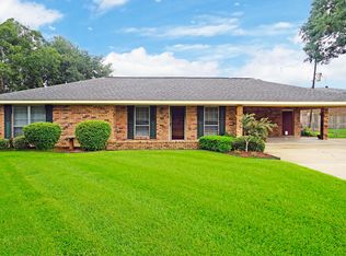501 Cheyenne Cir, Scott, LA 70583