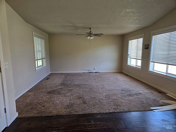3rd image of 2638 Dogwood Ave