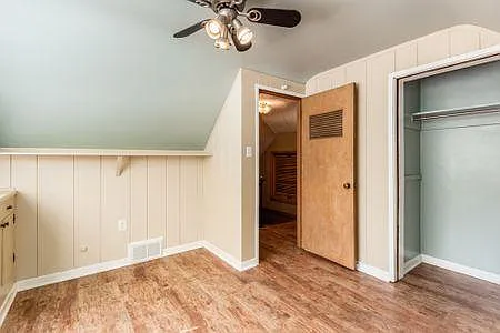 109 E Riverglen Dr — Photo 18