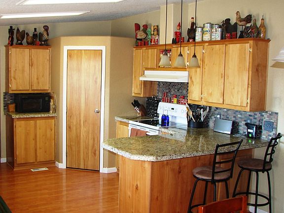 Spacious remodeled Kitchen