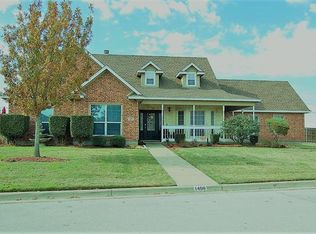 1406 Chaucer Dr, Cleburne, TX 76033