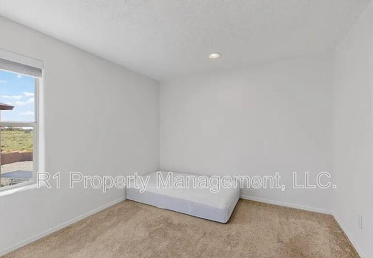 108 Hue St SW — Photo 61