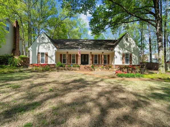 2445 Cedar Dale Dr, Germantown, TN 38139