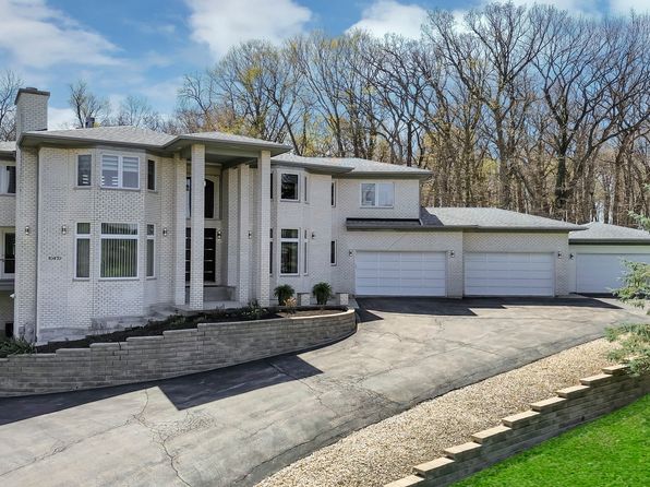 10470 N River Rd, Algonquin, IL 60102