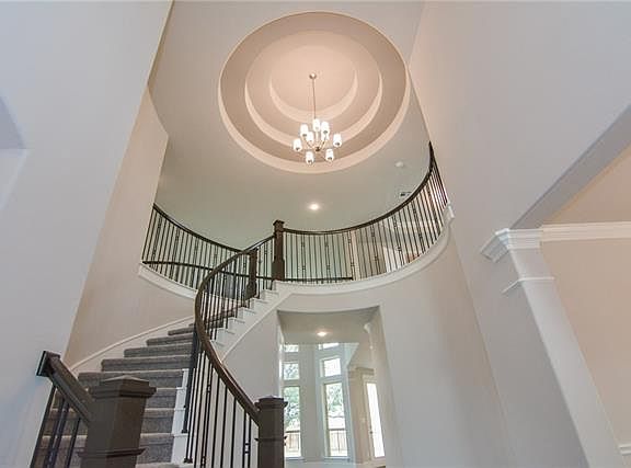 4th image of 2607 Sunset Vista Cir