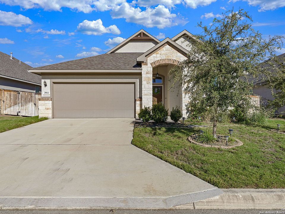 1st image of 3911 BRAZOS BEND