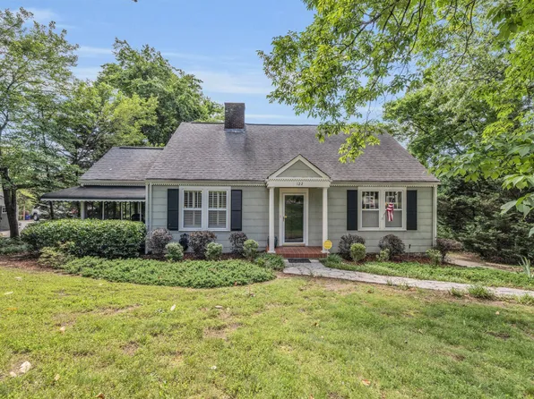 122 Hill Top Dr, Chattanooga, TN 37411