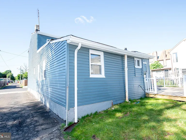 606 Green St — Photo 30