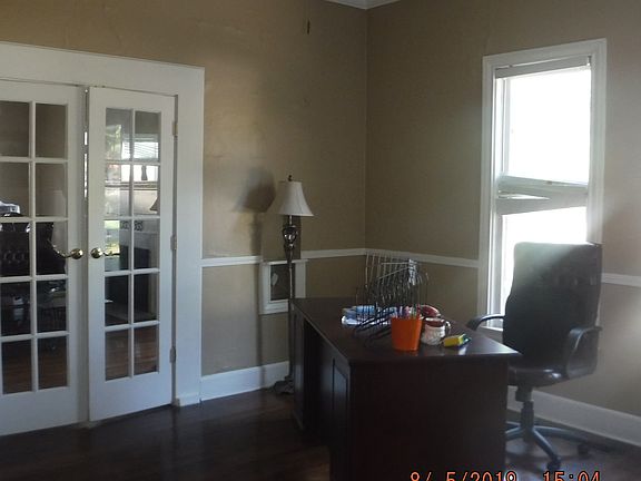 3rd image of 1037 Chickasawba St