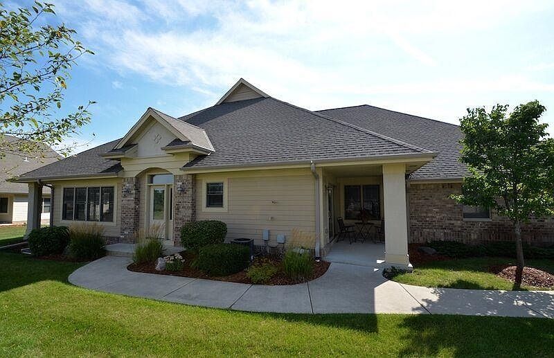 1st image of 8473 S Deerwood Ln #15